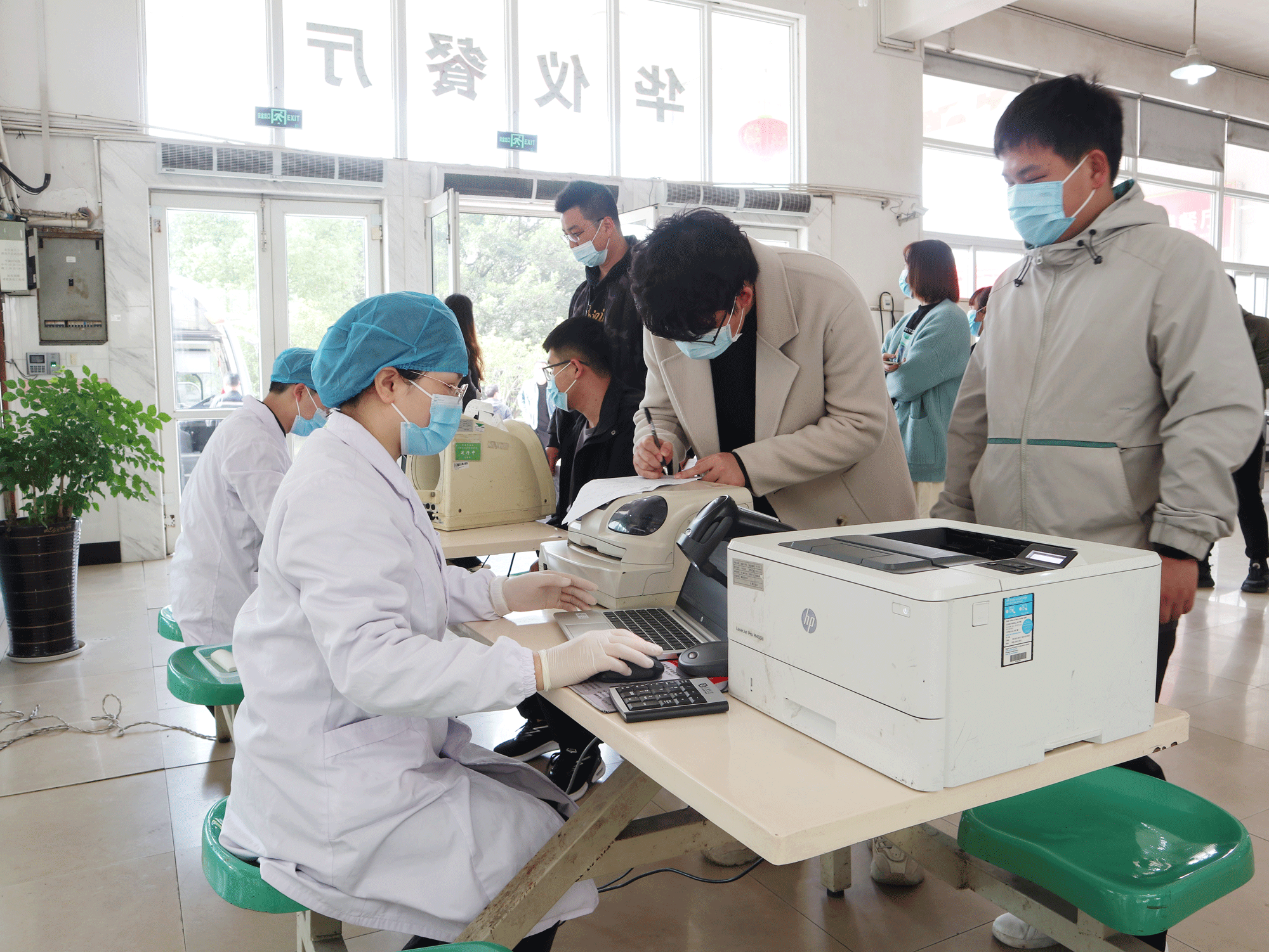 讓愛心傳遞 為生命接力 | 華儀電氣開展無(wú)償獻(xiàn)血活動(dòng)